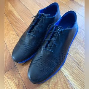 Cole haan women’s 7.5 zerogrand black and blue sneakers NWOT